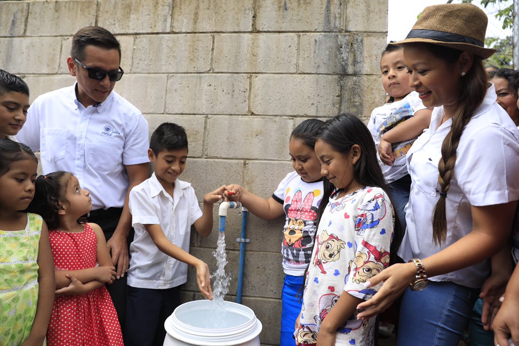 ANDA inaugura proyecto de agua domiciliar en comunidad de Apaneca, Ahuachapán anda-inaugura-proyecto-de-agua-domiciliar-en-comunidad-de-apaneca-ahuachapan